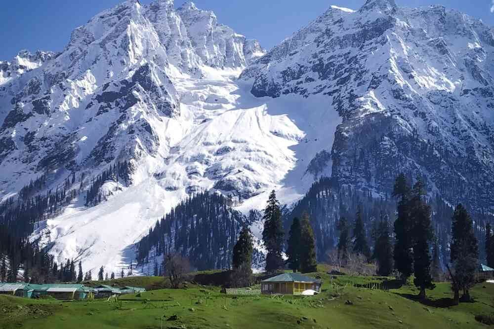 Sonamarg – The Snow Kingdom